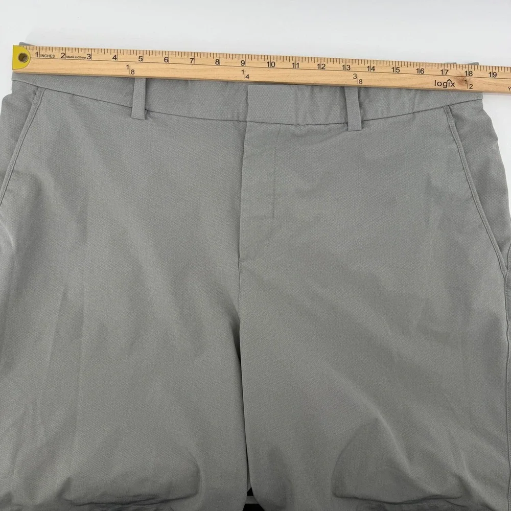 Nike Golf Shorts Mens 38 Gray Dri-FIT Flat‎ Front Performance Stretch Textured